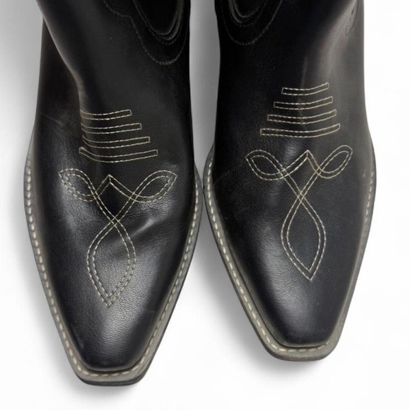 Unavailable - Picture 3 of 7